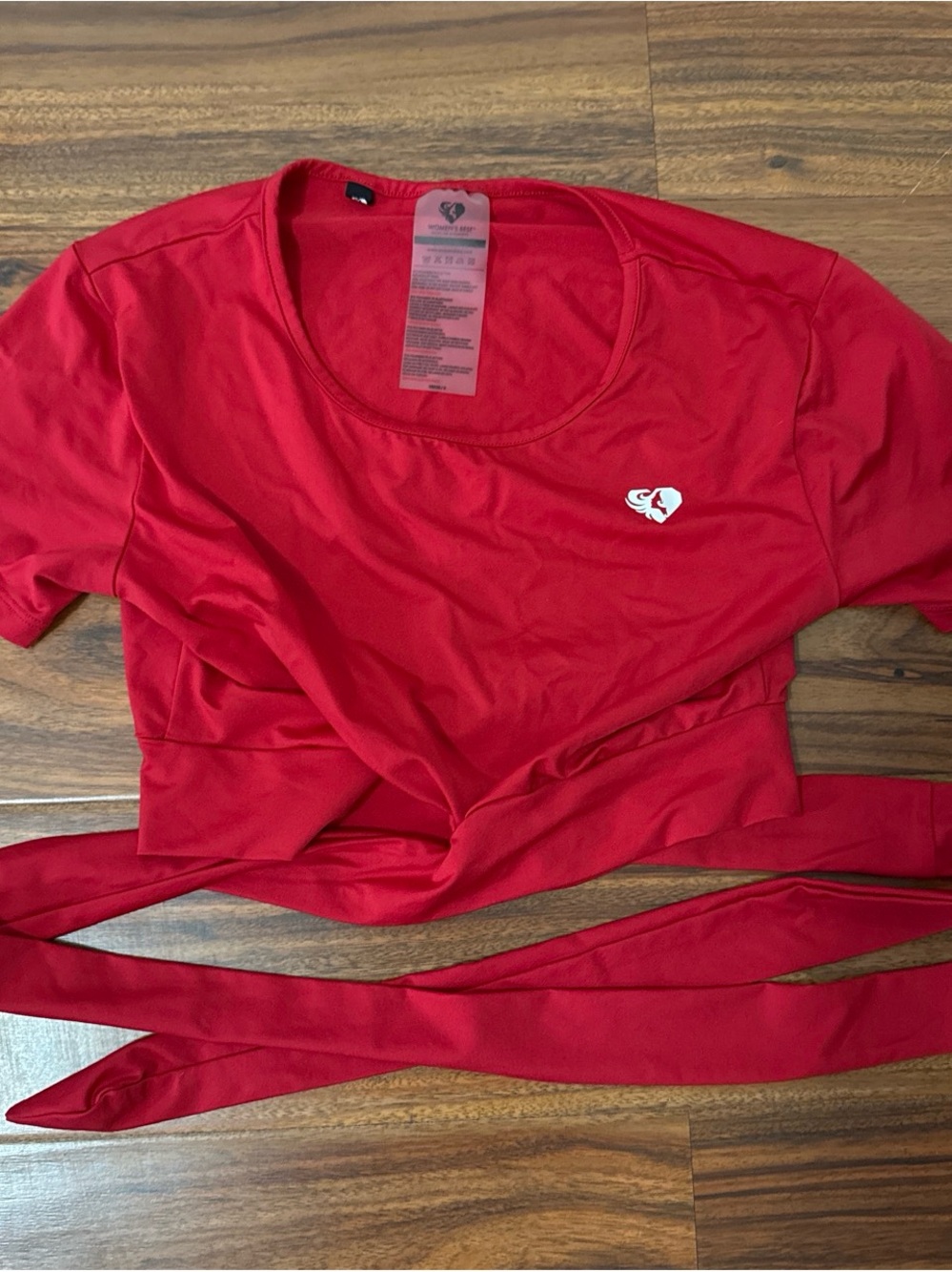 Women’s Red Tie-Detail Performance Top